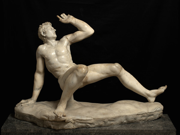 Statua di Galata che cade. Venezia, Museo Archeologico Nazionale. Alt. 0,73 m; lungh. 1,05 m. Marmo bianco-grigio