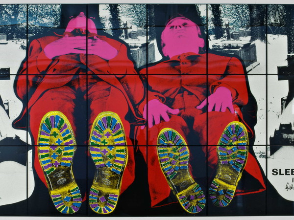 Gilbert & George, Sleeping, 1991. Stampa fotografica colorata a mano su masonite, cm. 253 (a) x 426 (la). Collezione permanente MAMbo – Museo d'Arte Moderna di Bologna