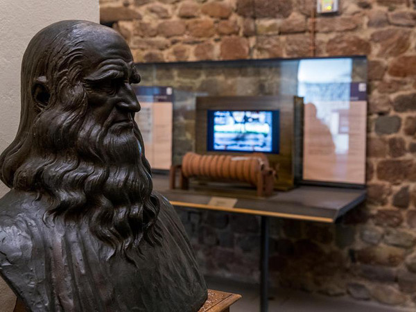 A proposito di Leonardo: Conversazioni al Museo sulle "invenzioni" leonardiane