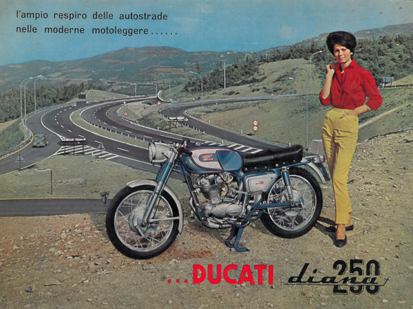 Cartolina pubblicitaria della moto Ducati Diana 250, 1961. Enrico Ruffini, Archivio personale 