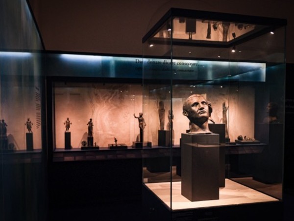 <em>Gli dei ritornano. I bronzi di San Casciano</em><span>, Museo Archeologico Nazionale di Napoli. Foto Valentina Cosentino</span>