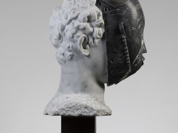 Massimiliano Pelletti, African Hermes, 2019, marmo bianco Carrara e marmo black fossil africano 