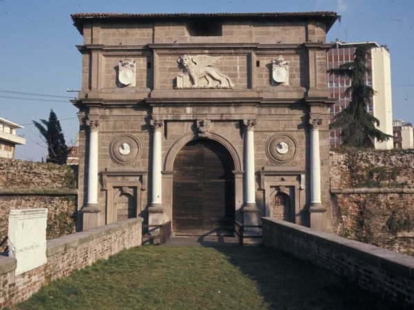 Porta Savonarola, Padova