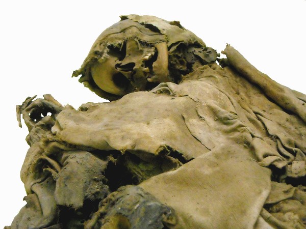 Le Mummie di Roccapelago (XVI-XVIII sec.): vita e morte di una piccola comunità dell'Appennino modenese