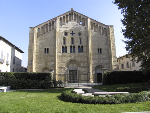 San Michele Maggiore, Pavia