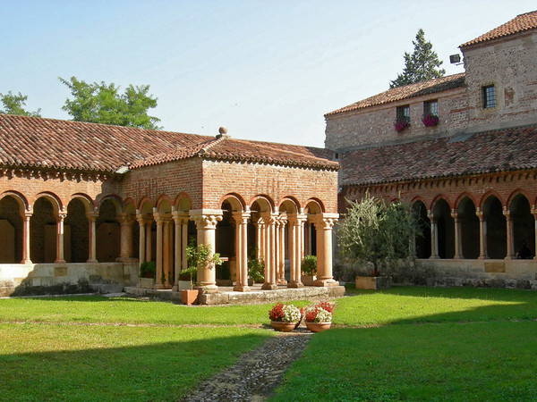 Chiostro della Basilica di San Zeno, Verona