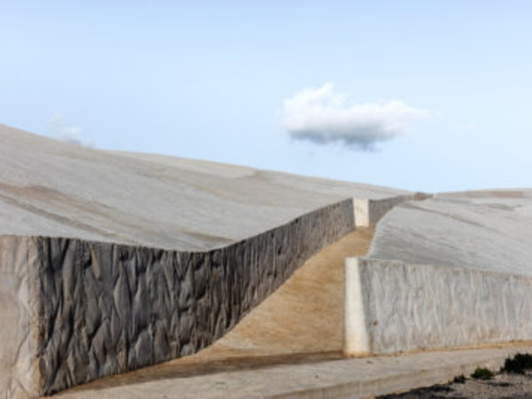 Massimo Siragusa, Cretto di Burri, Gibellina vecchia (Trapani) febbraio 2016 