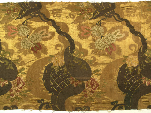 Lione/Lyon, 1700-1710, Seta/Silk, Damasco broccato/Brocade damask, FAR, cat. AS 2