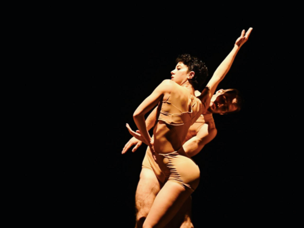 <span><span>FND Aterballetto - MicroDanze. Near Life Experience, coreografia di Angelin Preljocaj I Ph. Celeste Lombardi</span></span><br /> <br />