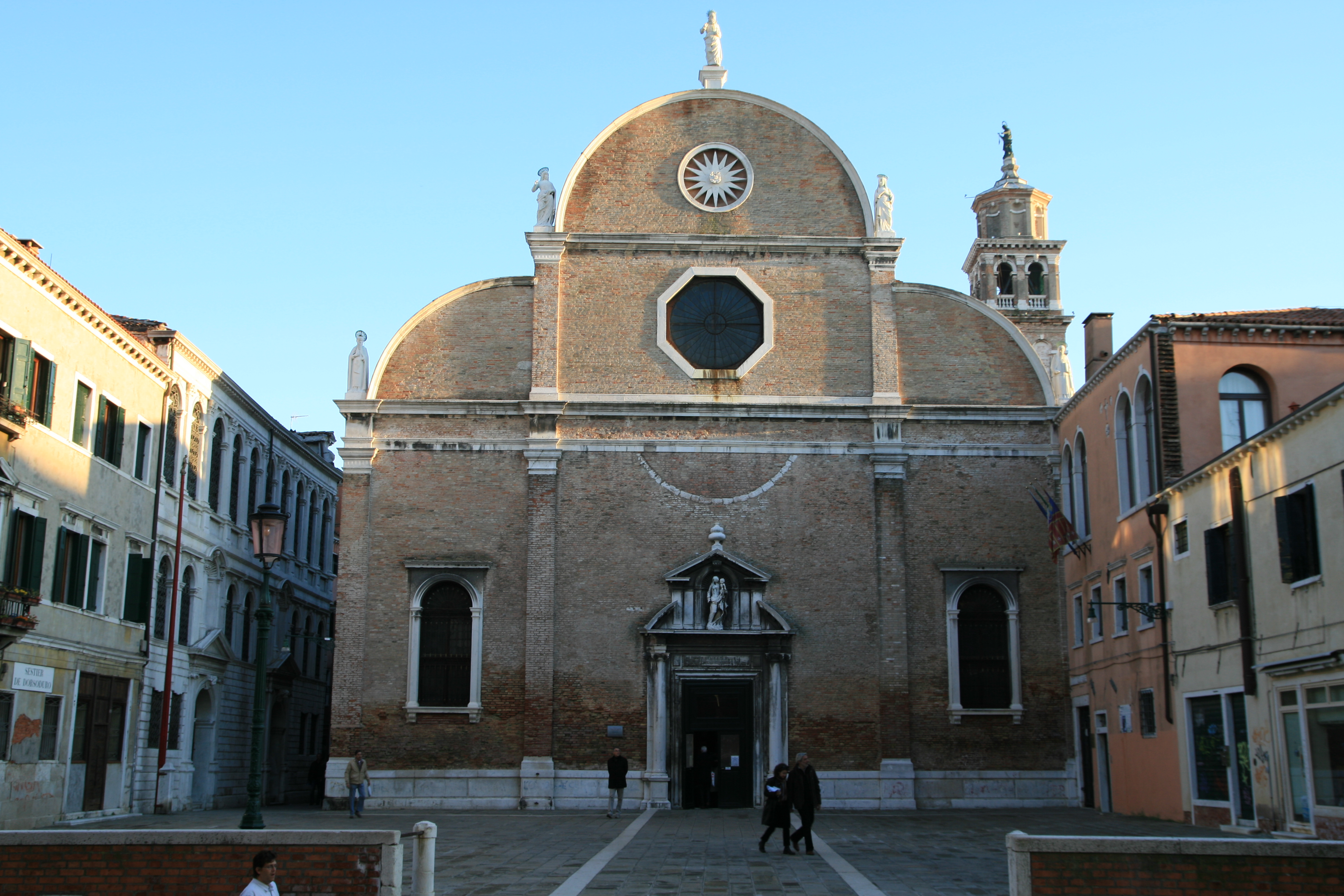 Chiesa Parrocchiale Di Santa Maria Del Carmelo Chiesa di Santa Maria del Carmelo a Venezia - Descrizione, opere e