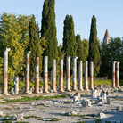 90 a.C. | Aquileia è municipiumDopo la guerra sociale cambia il sistema magistratuale imperniato sulle figure dei quattuorviri | Nell'immagine: le colonne del Foro | Foto: © Gianluca Baronchelli