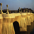 Christo and Jeanne-Claude, The Pont Neuf Wrapped (Project for Paris), Drawing in 2 parts 1975-1985, 40,876 square meters of woven polyamide fabric and 13 km of rope | Volfgang Volz © Christo 1985