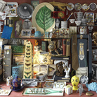 Vetrinetta, piccola wunderkammer, di oggetti di Piero Fornasetti. Courtesy Fornasetti.
