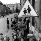 Robert Doisneau, Les écoliers de la rue Damesme, 1956 | © Atelier Robert Doisneau