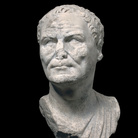 Scultore romano del I-II secolo d.C., Busto, ritratto maschile (tarda età flavia/prima età traianea) marmo bianco a grana media, altezza 36 cm. Roma, Fondazione Dino ed Ernesta Santarelli