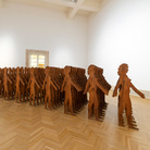 A Roma i “pezzi di legno” di Mario Ceroli raccontano 70 anni di carriera