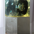 Arman, Senza titolo, 1968, resina e tubi di vernice, con base inox incorporato, cm 50x24,6xprof 24,2 77. Santomato, Celle, Collezione Giuliano Gori