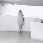 Robert E. Mates Peggy Guggenheim at the Solomon R. Guggenheim Museum Peggy Guggenheim al Museo Solomon R. Guggenheim New York, 1969 Exhibition copy, pigmented inkjet print on archival fiber base paper / Stampa digitale su carta politenata Solomon R. Guggenheim Museum Archives, New York