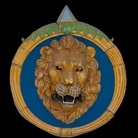 Luca della Robbia ‘il giovane’, Anello mediceo con testa di leone (emblema di Leone X), 1513-1521, terracotta invetriata policroma