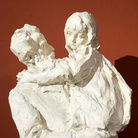 Paolo Troubetzkoy, Impressione dal vero o Padre e figlia o Affetto paterno, Databile al 1895, Gesso non patinato, 84 x 56 x 188 cm | Courtesy of Museo del Paesaggio di Verbania | Foto: Francesco Lillo 2016