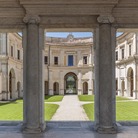 I corpi ibridi di Keita Miyazaki dialogano con il Ninfeo di Villa Giulia