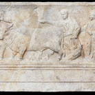 181 a.C. | La fondazione La città sorge come colonia latina, dopo il tentativo di 15.000 Galli Transalpini di insediarsi nel 186 a.C. nelle sue immediate vicinanze. Il corpo coloniario è formato da circa 3.400 famiglie | Immagine: il cippo che rievoca la cerimonia di fondazione della colonia di Aquileia mediante il cosiddetto 