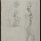 Anonio Canova, Nudo femminile seduto su un podio, di schiena, con il capo verso destra; Nudo femminile stante di profilo, con le braccia incrociate sul petto e il capo girato verso l’osservatore, 1800-1805 circa. Matita su carta avorio, 460 x 338 mm. Bassano del Grappa, Museo-Biblioteca-Archivio, A 9.9