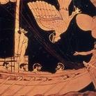Le Sirene e Odisseo, Stámnos attico a figure rosse rinvenuto a Vulci, V secolo a.C., Londra, British Museum | La prima apparizione delle Sirene in letteratura risale all'Odissea di Omero, che narra dell'incontro di Odisseo con le mitiche creature dal canto ammaliatore, legato all'albero della sua nave per non caderne preda. Per gli antichi Greci il canto delle Sirene, raffigurate al tempo come esseri ornitomorfi, simboleggiava sapienza e conoscenza.