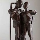 Giorgio de Chirico, Ettore e Andromaca (1968), Bronzo patinato, 48 x 19 x 27 cm. © Galleria d'Arte Maggiore, Bologna.