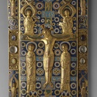 Placca di legatura con Crocefissione, Francia, Limoges, XIII secolo, rilegatura nel XIX secolo, Legno, rame dorato, smalto champlevé, vetro, cristallo di rocca, 31,7x19,1 cm San Pietroburgo, Museo Statale Ermitage