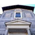 La facciata della Chiesa dei Santi Nereo e Achilleo torna a nuova vita dopo un restauro