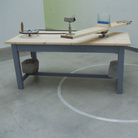 Damián Ortega, Unión-Separación, 2000. Table, pulley, fish tank, video camera, projector, hammer, Variable dimensions. Courtesy the artist and kurimanzutto, Mexico City