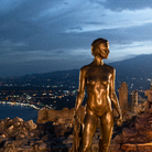 Jago, l'algoritmo e la David "imbavagliata". Al teatro antico di Taormina la potenza del gesto tra memoria e permanenza