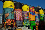 Outside the Cube - Osgemeos. Efêmero