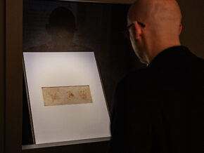 A tu per tu con Leonardo. Tre vedute di testa virile con barba