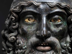 mostra I BRONZI DI RIACE. Un percorso per immagini. Fotografie di Luigi Spina - Luigi Spina