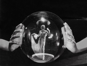 mostra George Hoyningen-Huene. Glamour e avanguardia - George Hoyningen-Huene