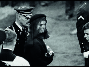 Elliott Erwitt. Icons