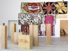 mostra Marisa e Mario Merz. La punta della matita può eseguire un sorpasso di coscienza - Marisa e Mario Merz