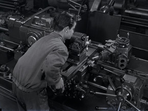 mostra Noi siamo la Minganti. Bologna e il lavoro industriale tra fotografia e memoria (1919-2019)