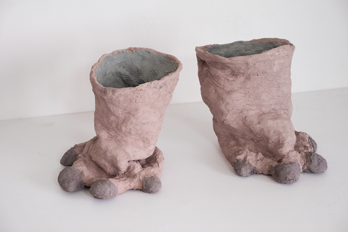 Sebastiano Zafonte, Die With Your Boots On, 2025. Schiuma poliuretanica, rivestimento verniciato