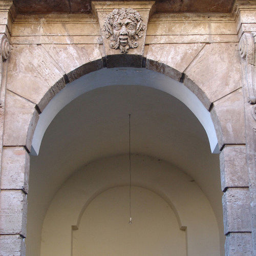 Chiara Pergola. Suspense, Musee de l'Ohm, Bologna