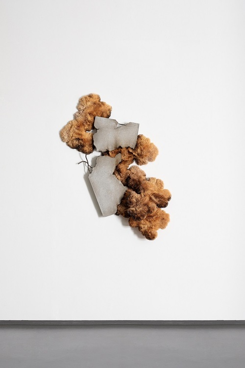 Chris Soal, Fractured into form, 2025. Courtesy Piero Atchugarry Gallery and the Artist I Ph. Matt Slater