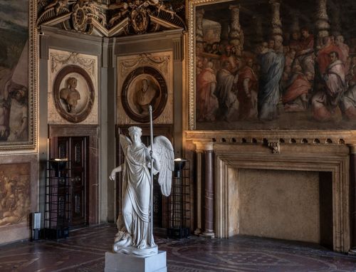Antonio Canova. La Pace di Kiev. L'arte vince sulla guerra, Installation views, Museo di Palazzo Vecchio (Sala Leone X), Firenze I Ph. Alessandra Cinquemani