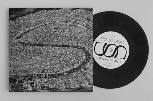 <span>Matthias Schaller, <em>Lagunenwalzer</em>, 7"&nbsp;label SchallerSchall,&nbsp;edition of 9 plus 3ap&nbsp;&copy;️ sound, design and production by Matthias Schaller, 2023. Courtesy Sonnabend Gallery / VG-Bildkunst, 2023</span>