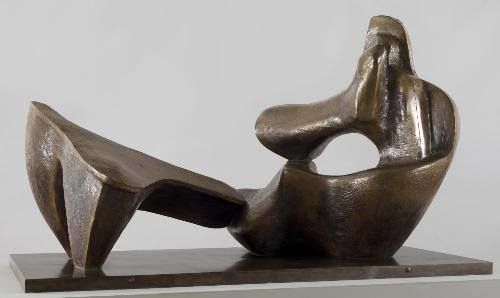 © Henry Moore