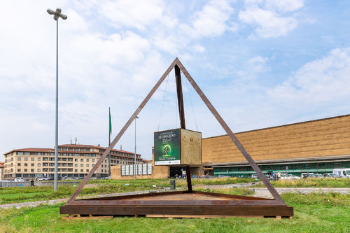 Tetraedo, Piazza Stazione, Firenze