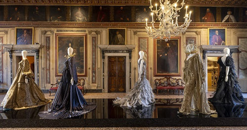 <em>Otto pezzi unici di Alberta Ferretti per Palazzo Mocenigo</em>, Venezia