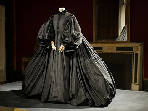 Maison Margiela by John Galliano,&nbsp;<em>Abito.&nbsp;</em>Artisanal Collection, Spring/Summer 2017<br />