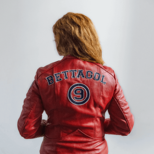 Elisabetta Benassi, Autoritratto al lavoro I Ph. Priscilla Benedetti